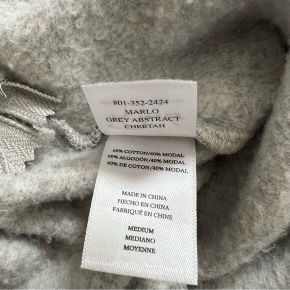 Rails Marlo Sweatshirt Grey Abstract Cheetah Print Exposed Zippers - Picture 8 of 8